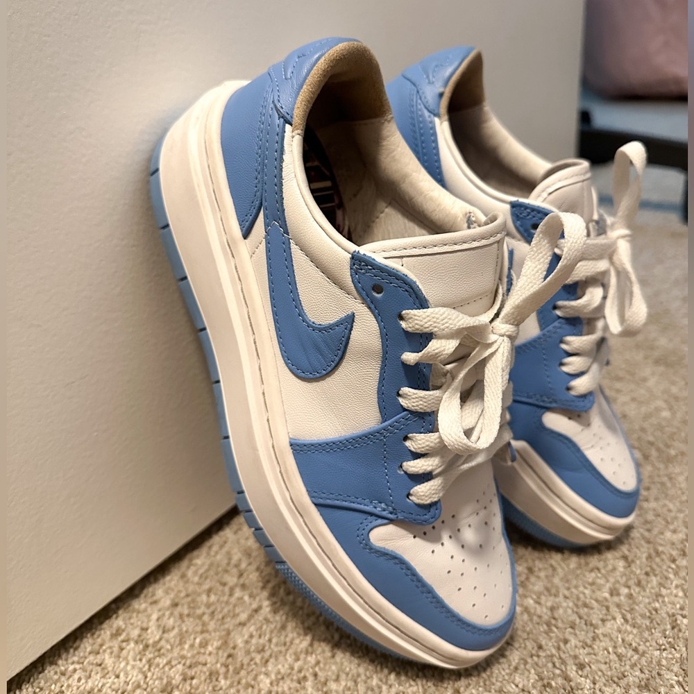 Nike Air Jordan 1